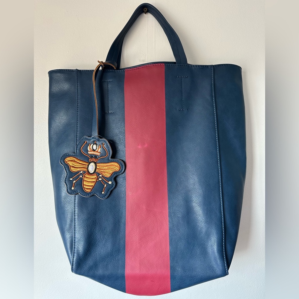 Saks Fifth Avenue Queen Bee Blue and Pink Tote Bag